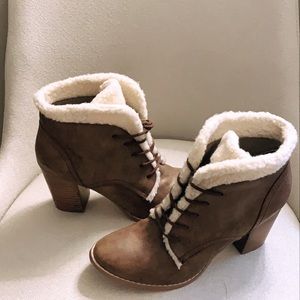 Fur Boots